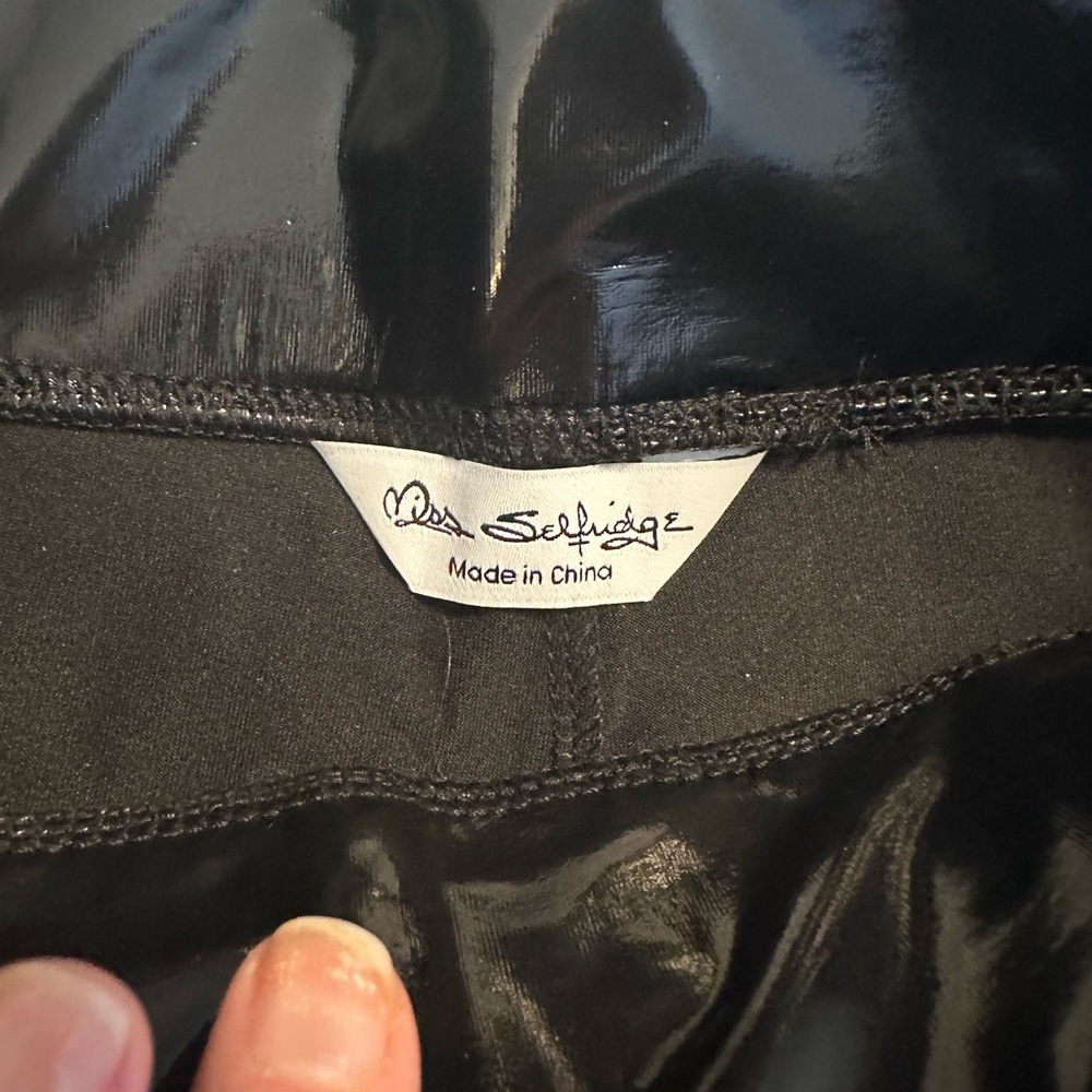 Miss Selfridge Shiny Black Vinyl Leggings - Picture 5 of 8